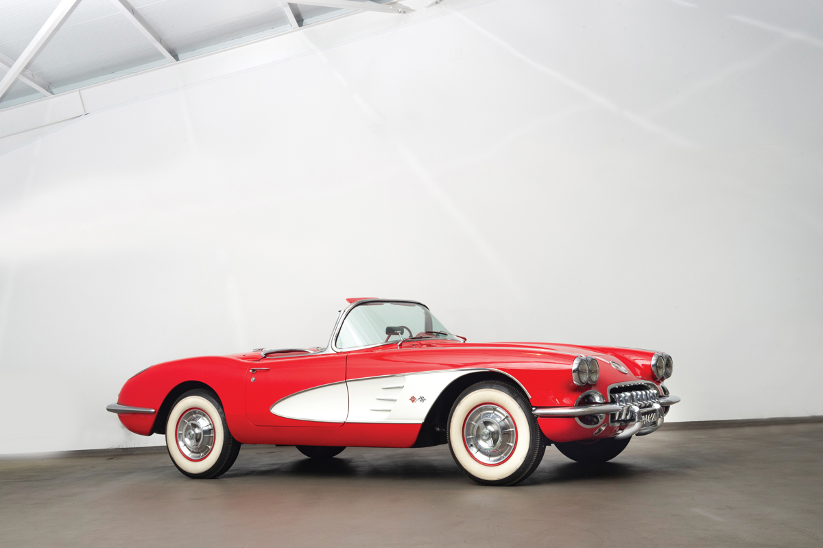 1960 Chevrolet Corvette offered at RM Sotheby's The Sáragga Collection live auction 2019